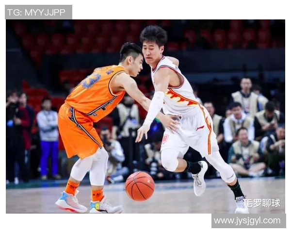 周鹏的篮球传奇之路：从青涩少年到CBA巨星的成长历程与心路历程